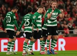 新疆批准赵睿膝关节康复治疗，扎针时表情痛苦，没他末节真顶不住